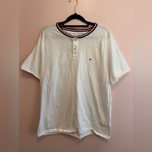 Tommy Hilfiger White Men's Button Logo T-Shirt Large - Picture 7 of 7